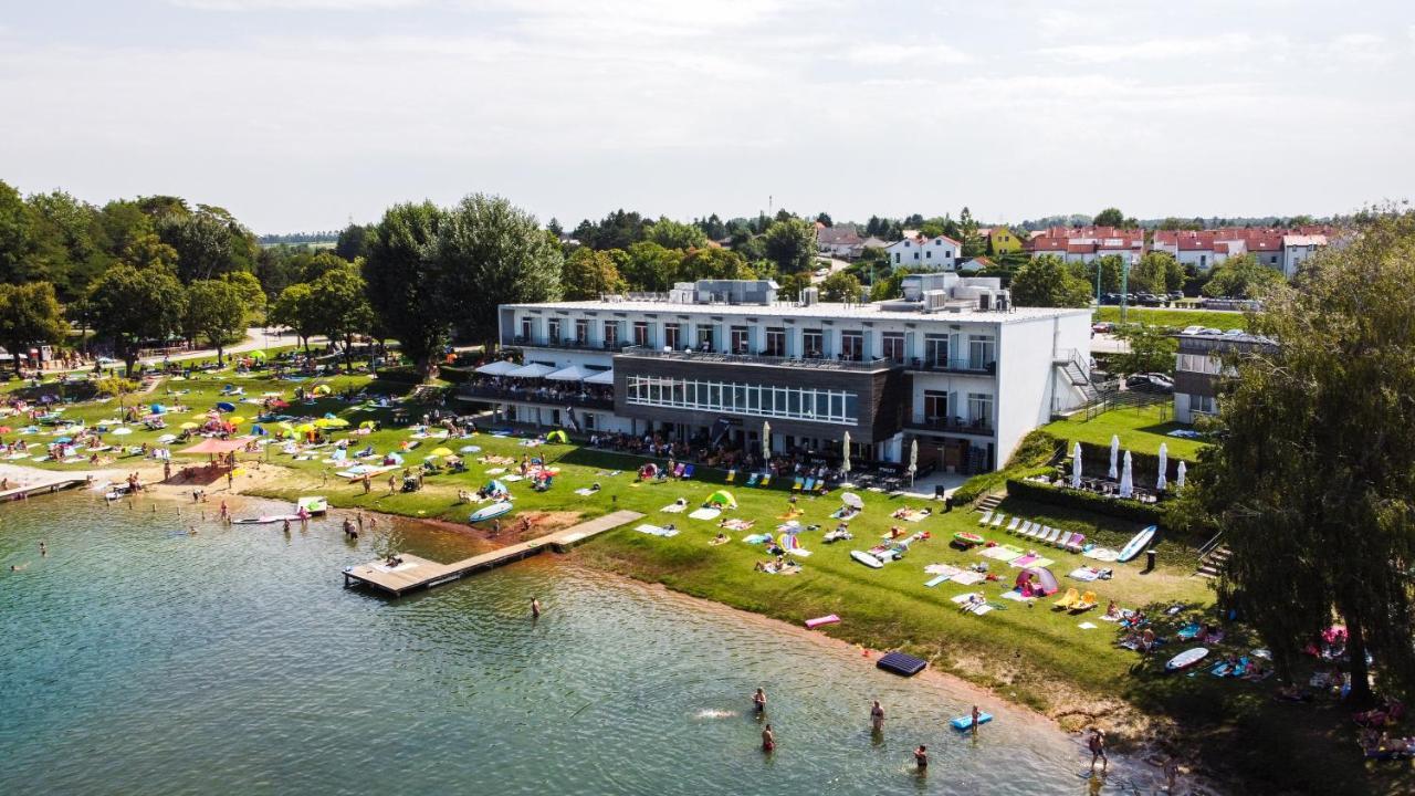 Neufeldersee Hotel & Restaurant 诺伊费尔德-安德列斯 外观 照片
